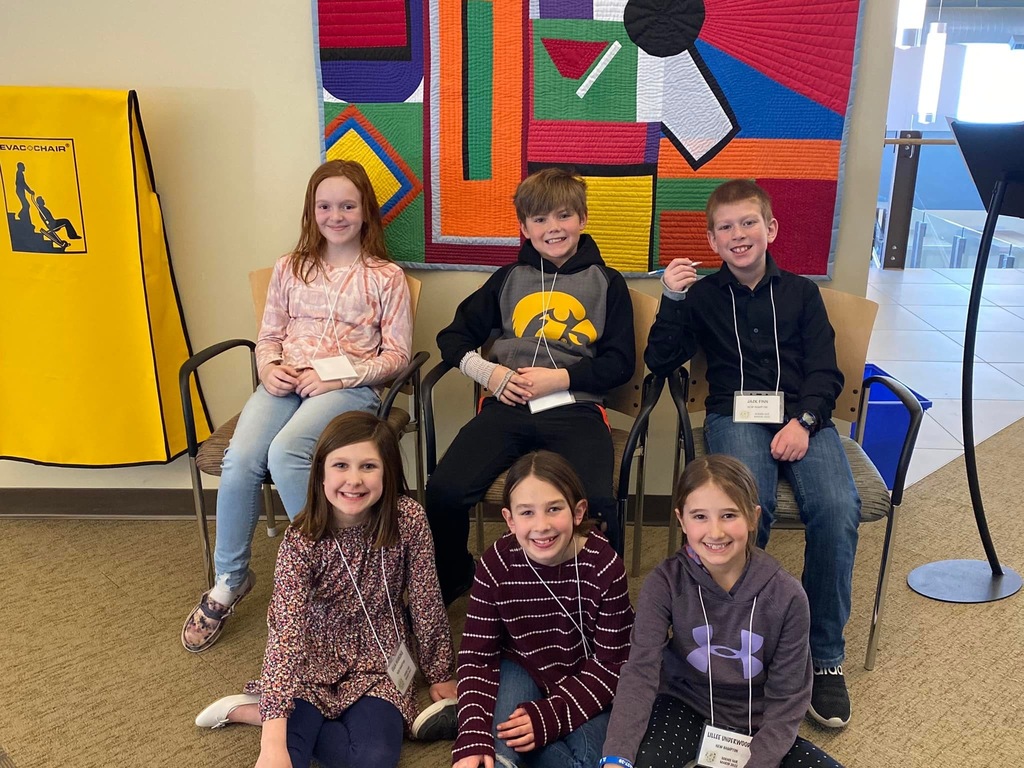 Six finalists at the Science Fair in Calmar.