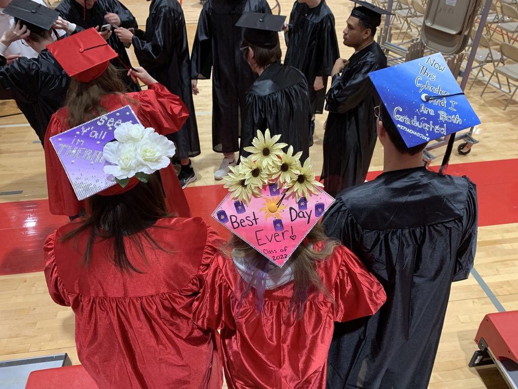 Yesterday was the seniors final day as students at New Hampton High School. They gathered and enjoyed the time together. Then the scholars marched through the middle school and the elementary.