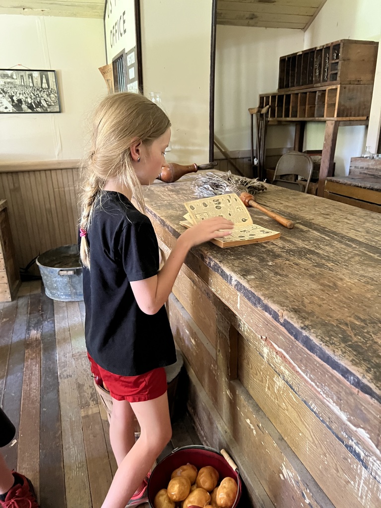 4th grade visited Osborne Nature Center near Elkader on May 13 where they visited the Pioneer Village , walked the trails, and visited the nature center! 