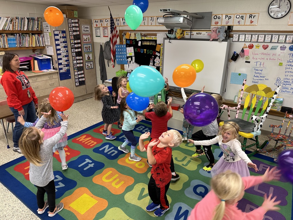 Mrs. Knutson’s preschool class had a very special day last Friday! Not only did we have a TRIBE balloon party, but we also had an extra special Letter T show and tell come to visit!