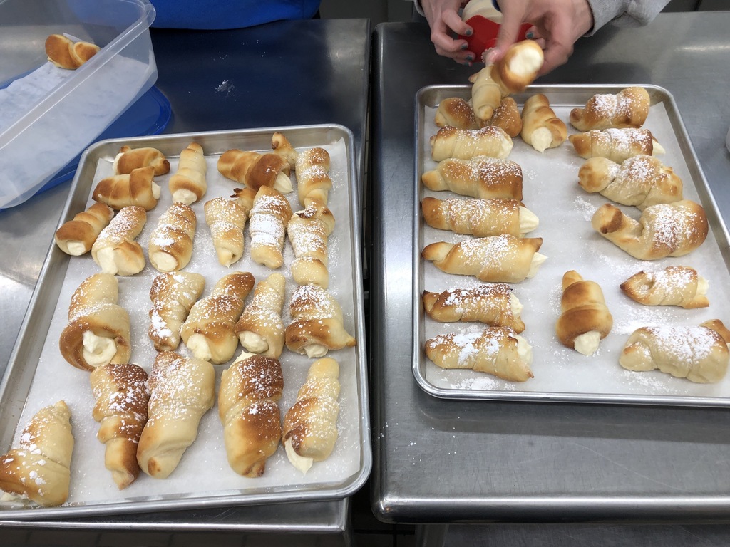 The Baking students learned to make culverts, cinnamon rolls, and creme horns. Here are the results! 