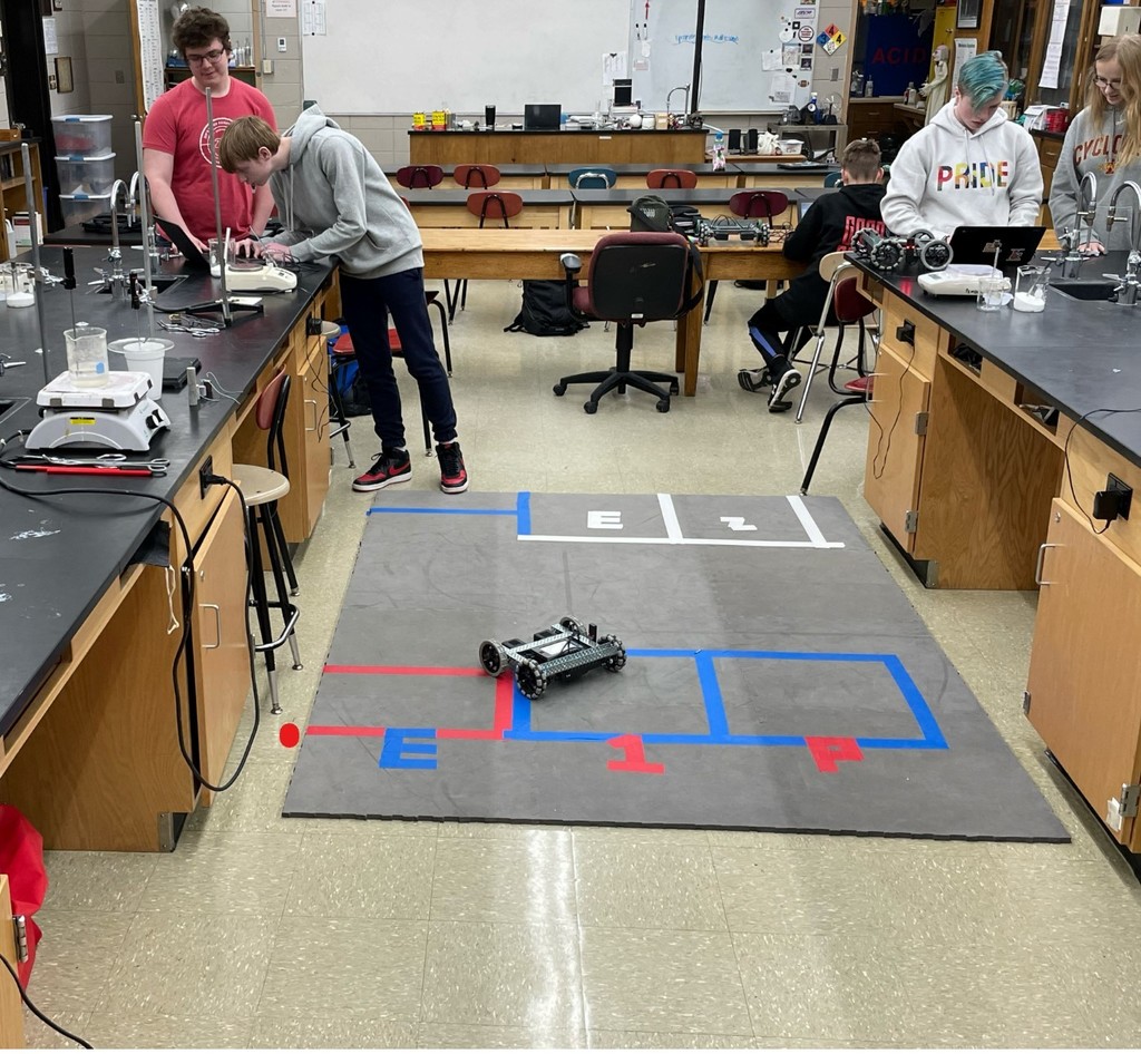  Exciting day in Mr. Pemble's AP Computer Science Principles.  Students built robots and are programming them to complete the Medbot Challenge.