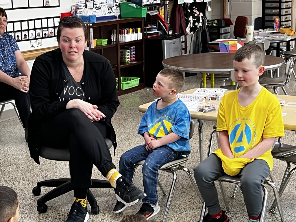 Yesterday our friend Arlo's mom Kayla came to preschool to talk to us about Down Syndrome and how we are different but also the same. Thank you for teaching us Kayla!