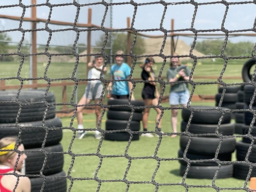 The 8th graders enjoyed their 4th quarter reward at Palmers Family Fun Center in Waterloo today! Weather racing, golfing, or playing tag they had a great time!