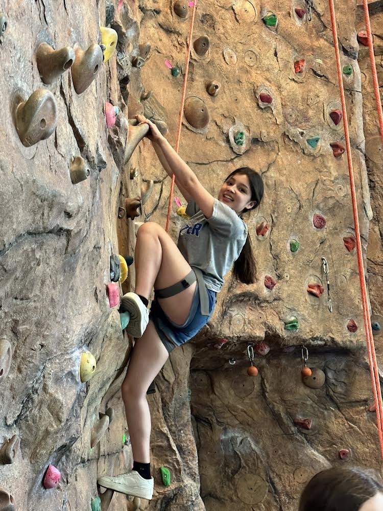7th grade rock climbing at the W